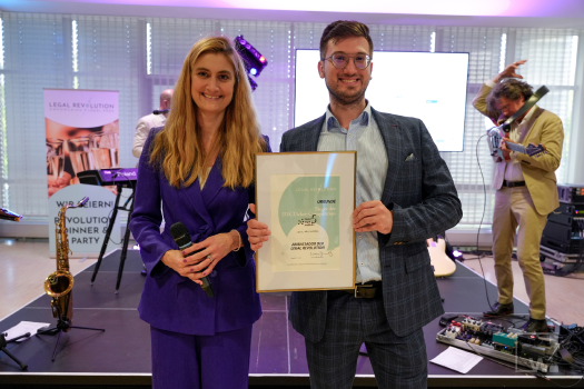 Picture012_LEGAL_REVOLUTION_2023